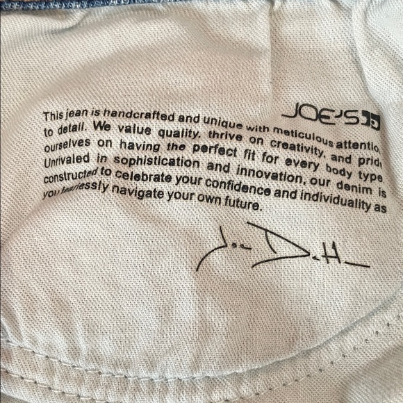 Joe’s Jeans - Picture 6 of 9
